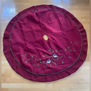 Embroidered Christmas Tree Skirt